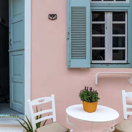 Apano Vrysi 3 Holiday home Tinos